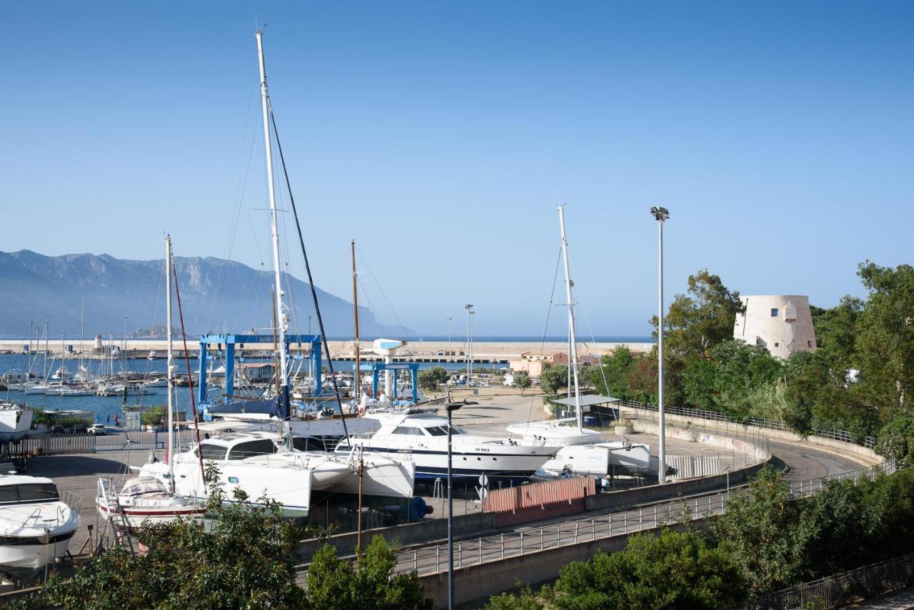 Loft Lungomare Vista Mare E Monti Apartment Àrbatax Exterior foto